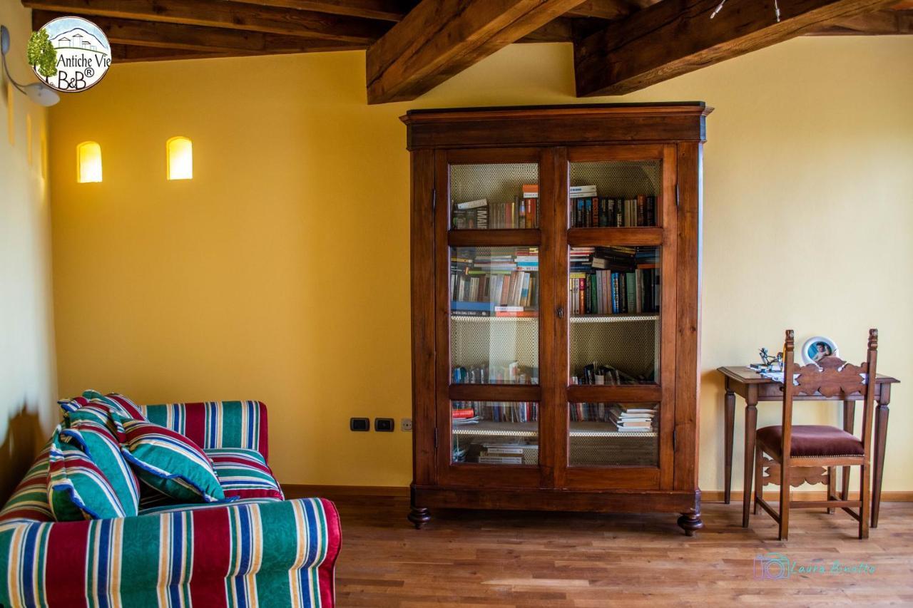 Antiche Vie B&B Serramazzoni Exteriér fotografie